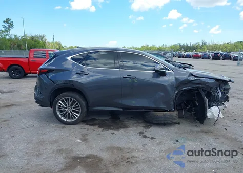 2023 Lexus Nx 350H Premium z USA, uszkodzony, nr VIN 2T2GKCEZ5PC012934